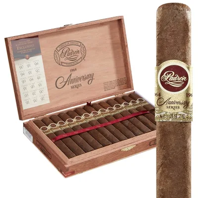 Padron 1964 Anniversary Exclusivo Maduro (Robusto) (5.5"x50) Box of 25