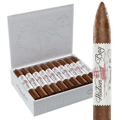 Gurkha Hudson Bay Torpedo (6.0"x52) Box of 20